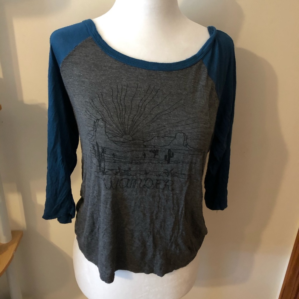 teal/gray cactus t-shirt